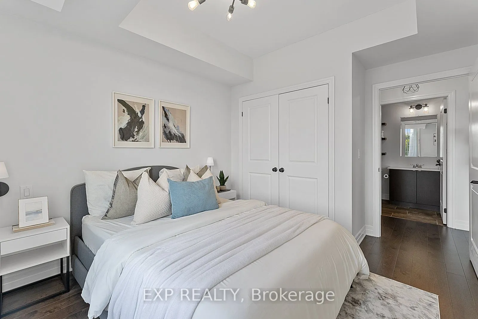 2300 Upper Middle Road W, #325