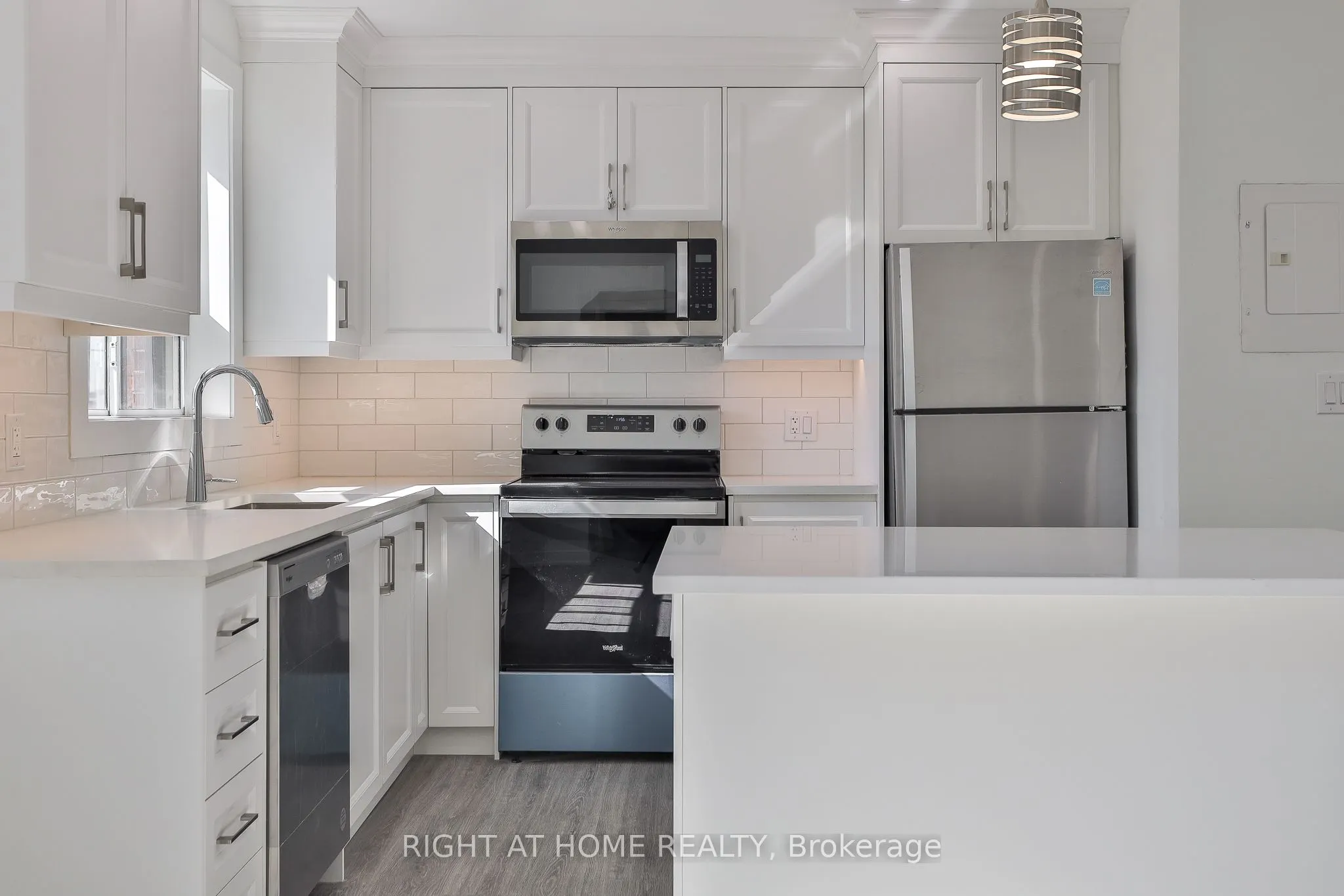 2841 Keele Street, #7