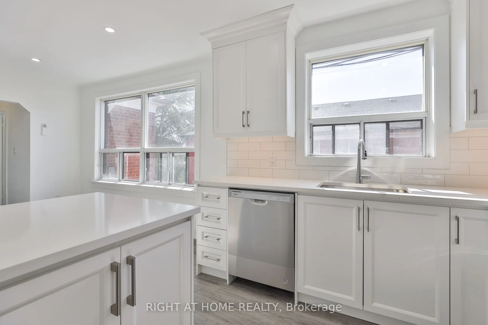 2841 Keele Street, #7