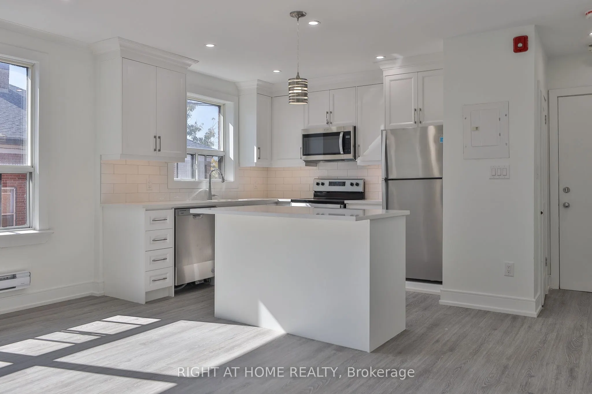 2841 Keele Street, #7
