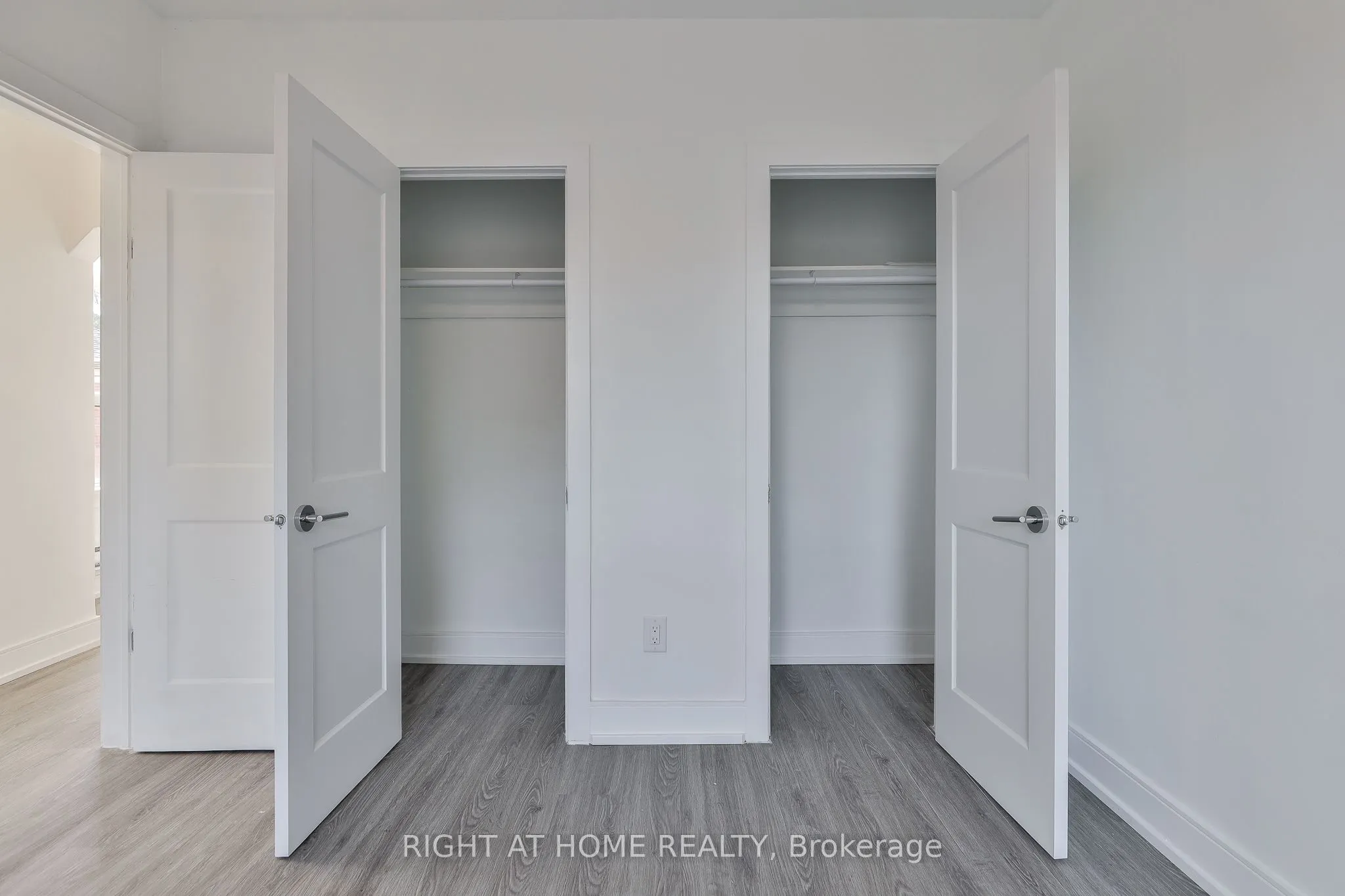 2841 Keele Street, #7