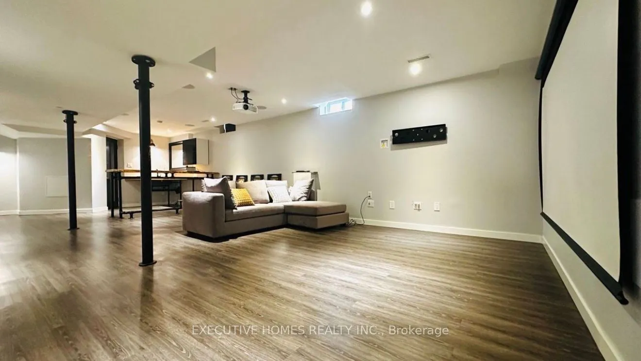 49 Westfield Trail
