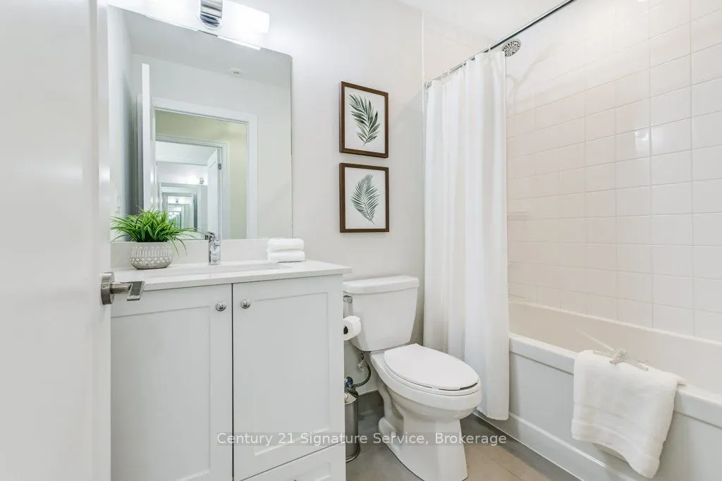 652 Cricklewood Drive, #202