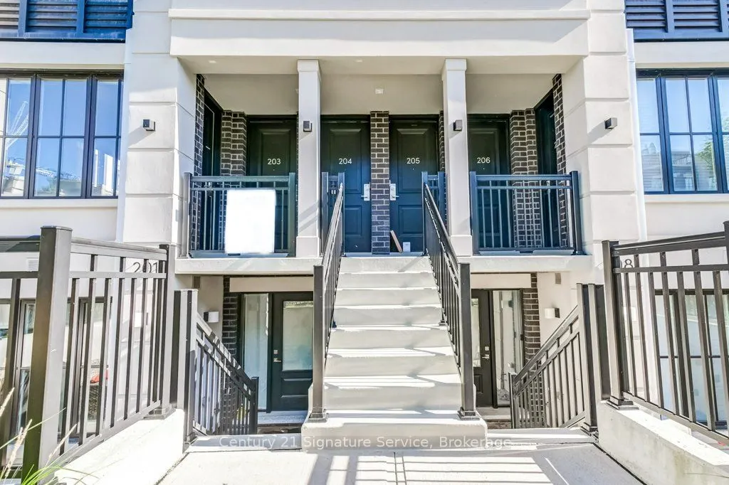 652 Cricklewood Drive, #202
