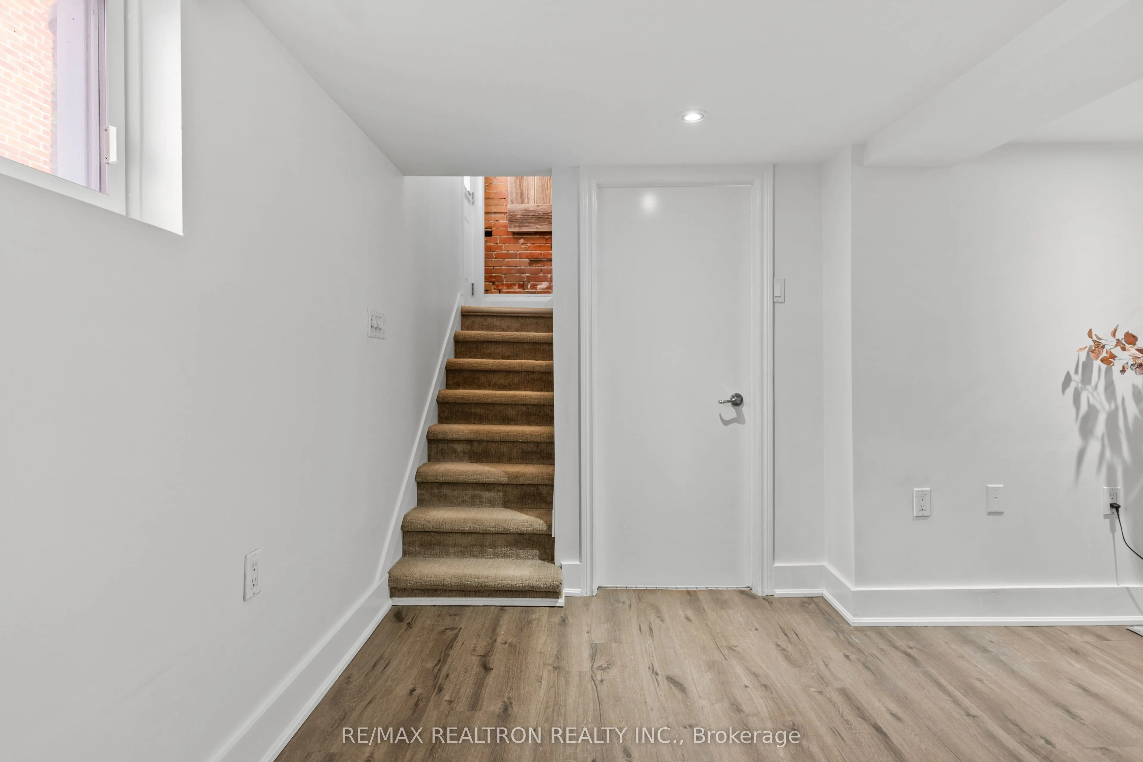 111 Fifth Street
