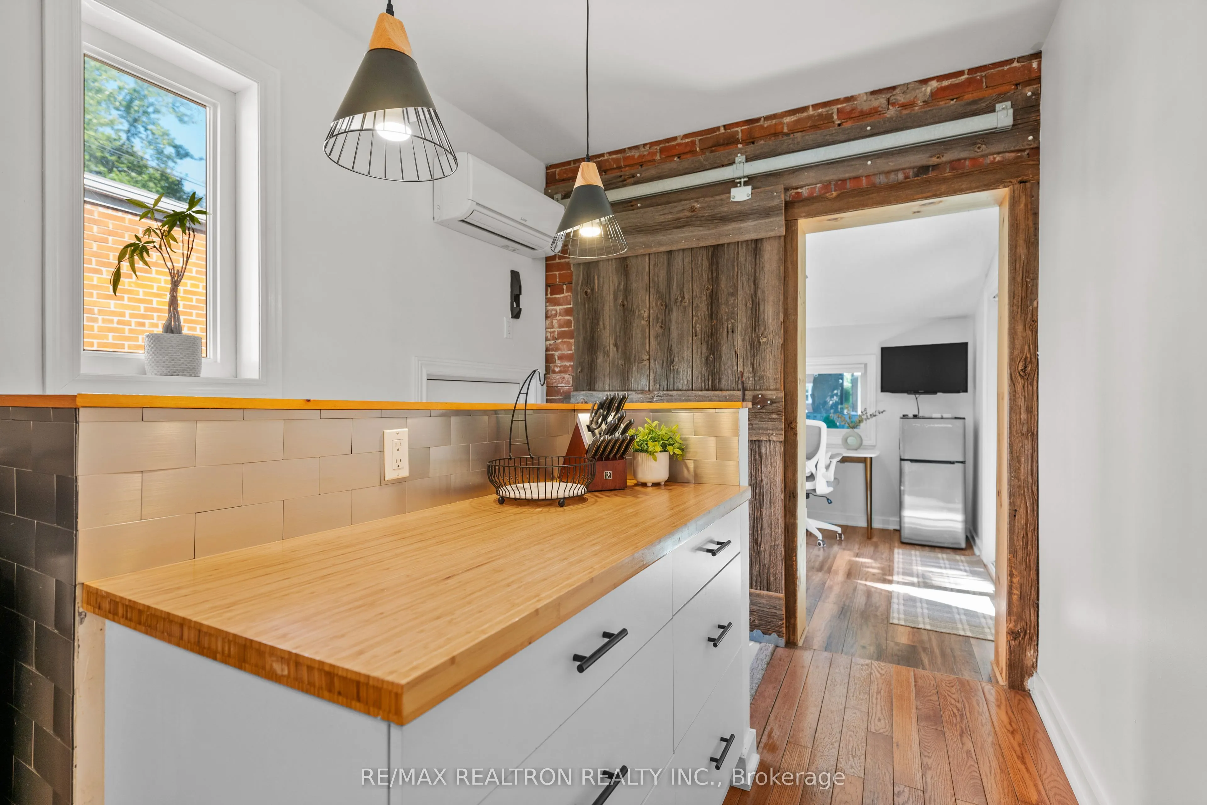 111 Fifth Street