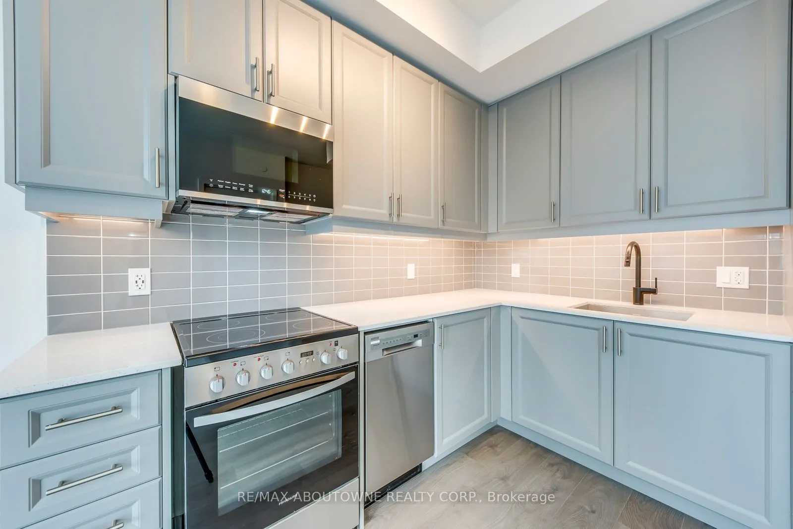 2343 Khalsa Gate, #307