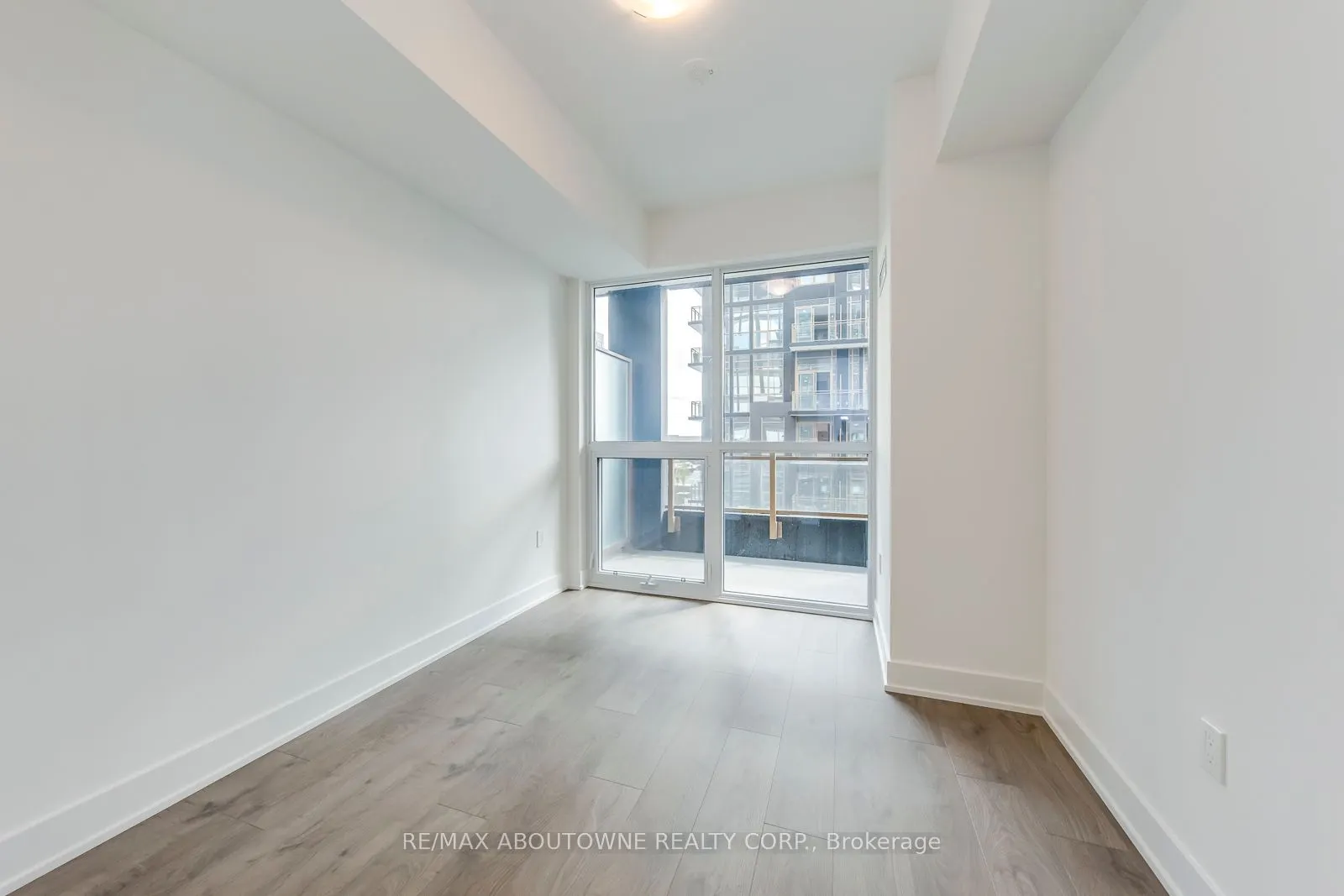 2343 Khalsa Gate, #307