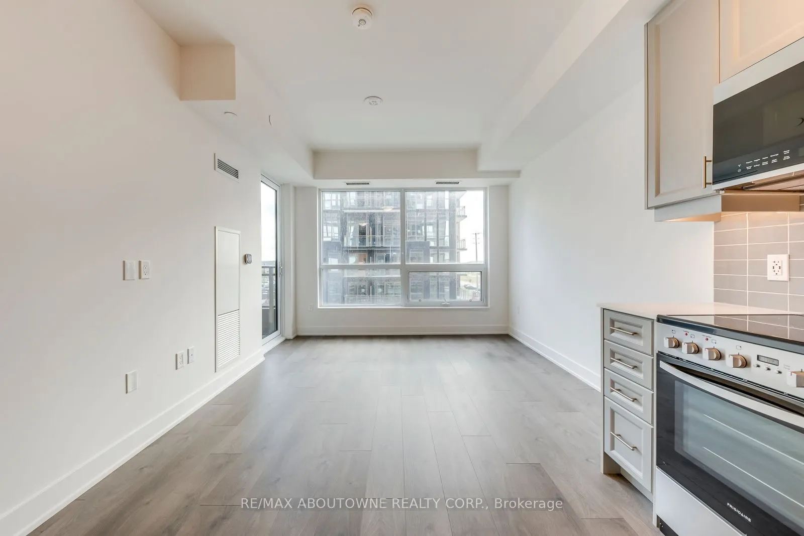 2343 Khalsa Gate, #307