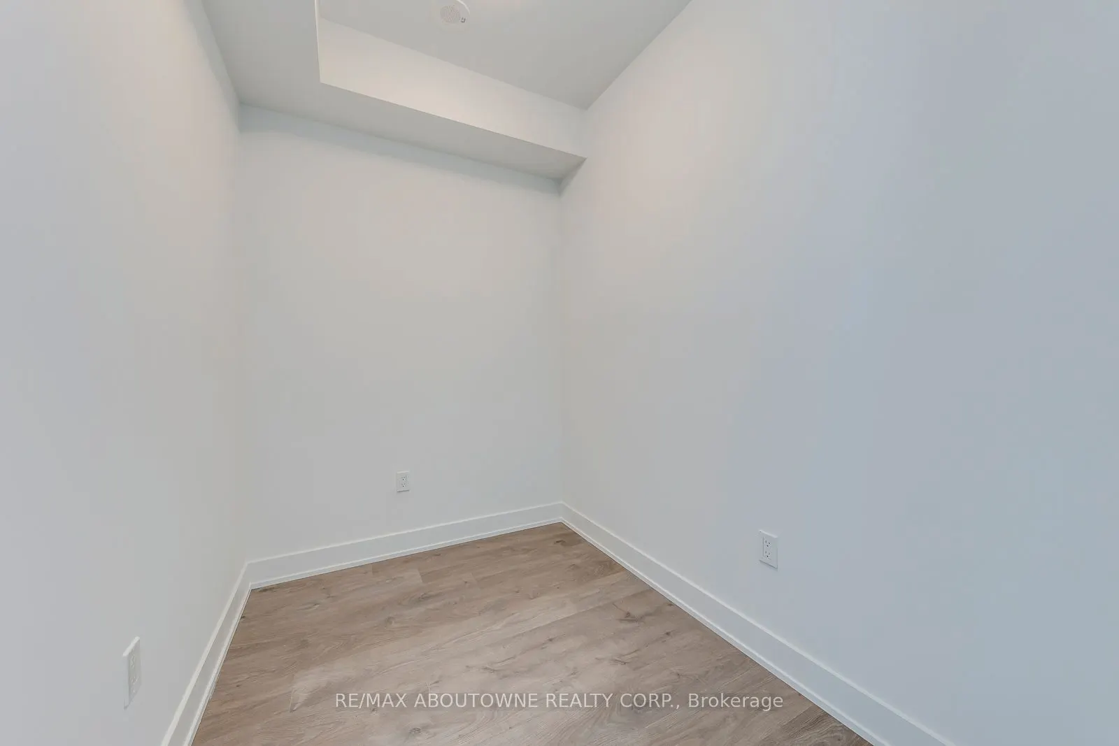 2343 Khalsa Gate, #307