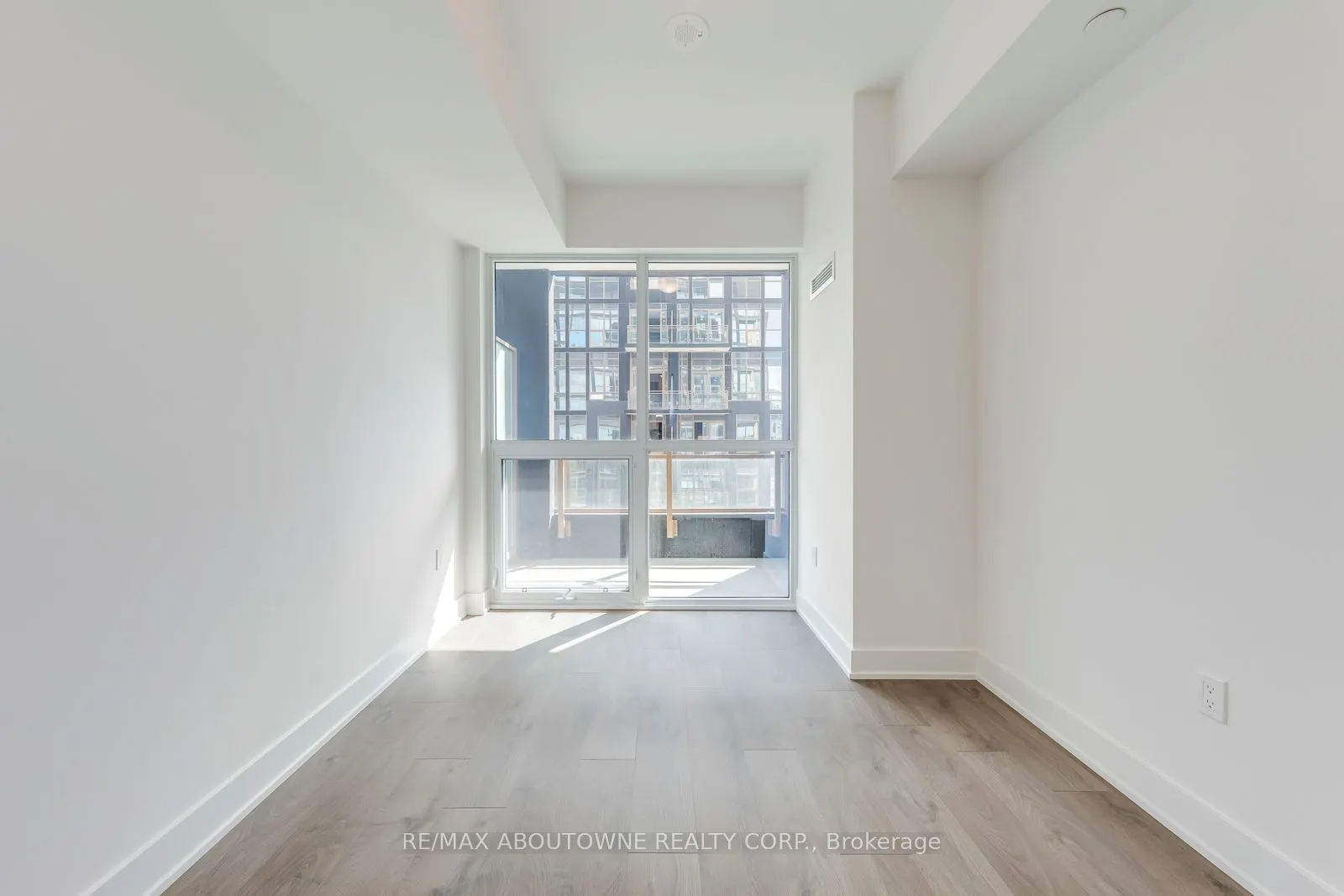 2343 Khalsa Gate, #307