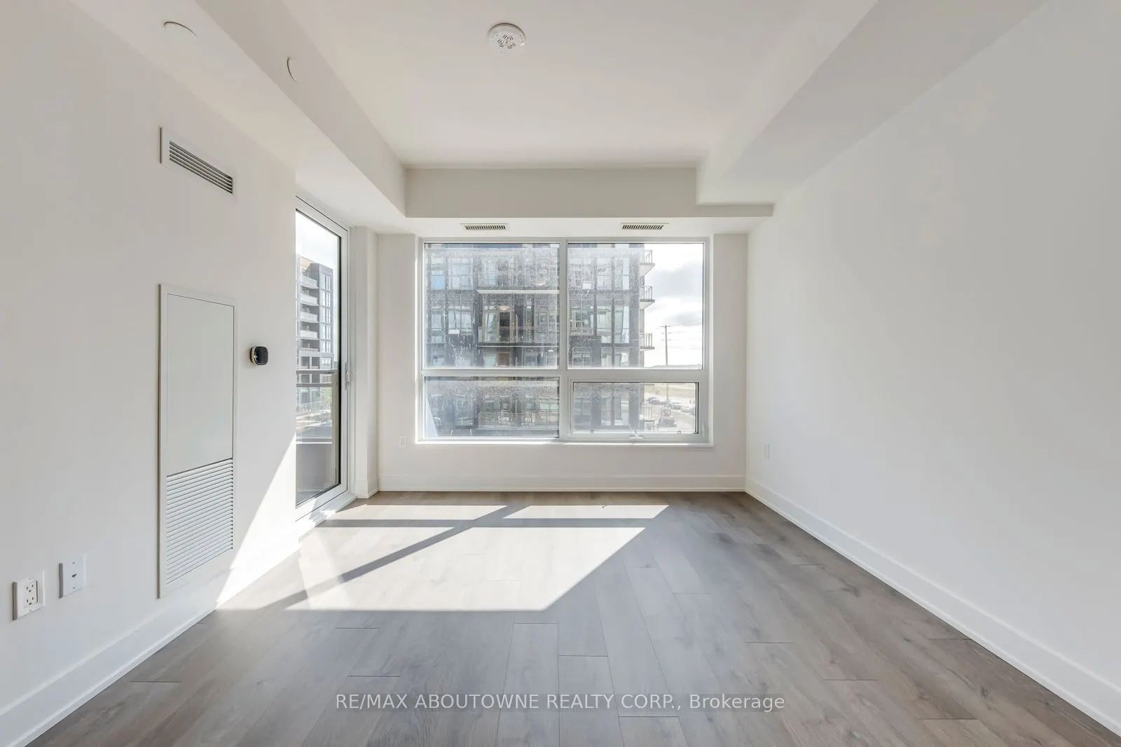 2343 Khalsa Gate, #307