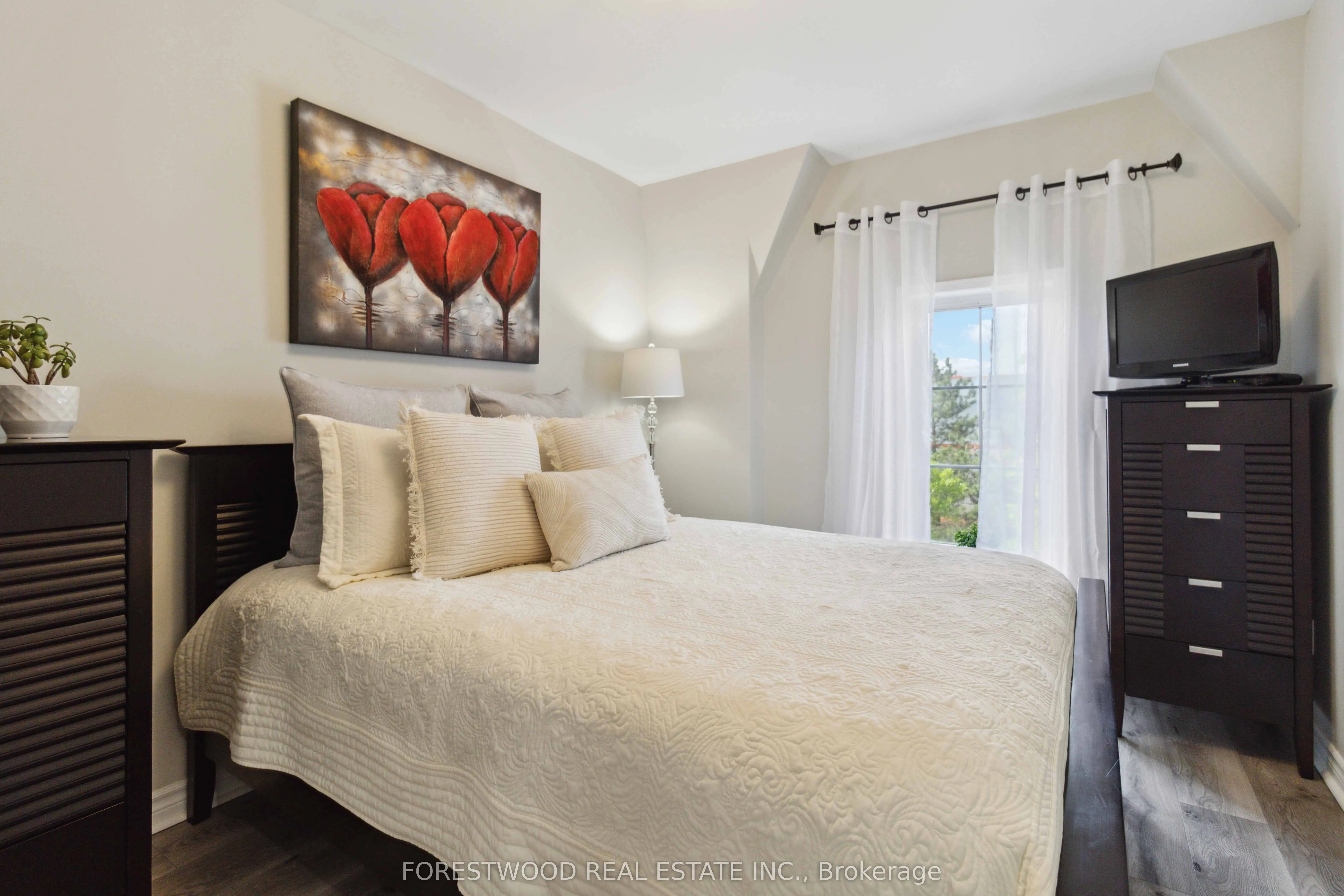 3055 Elmcreek Road, #19