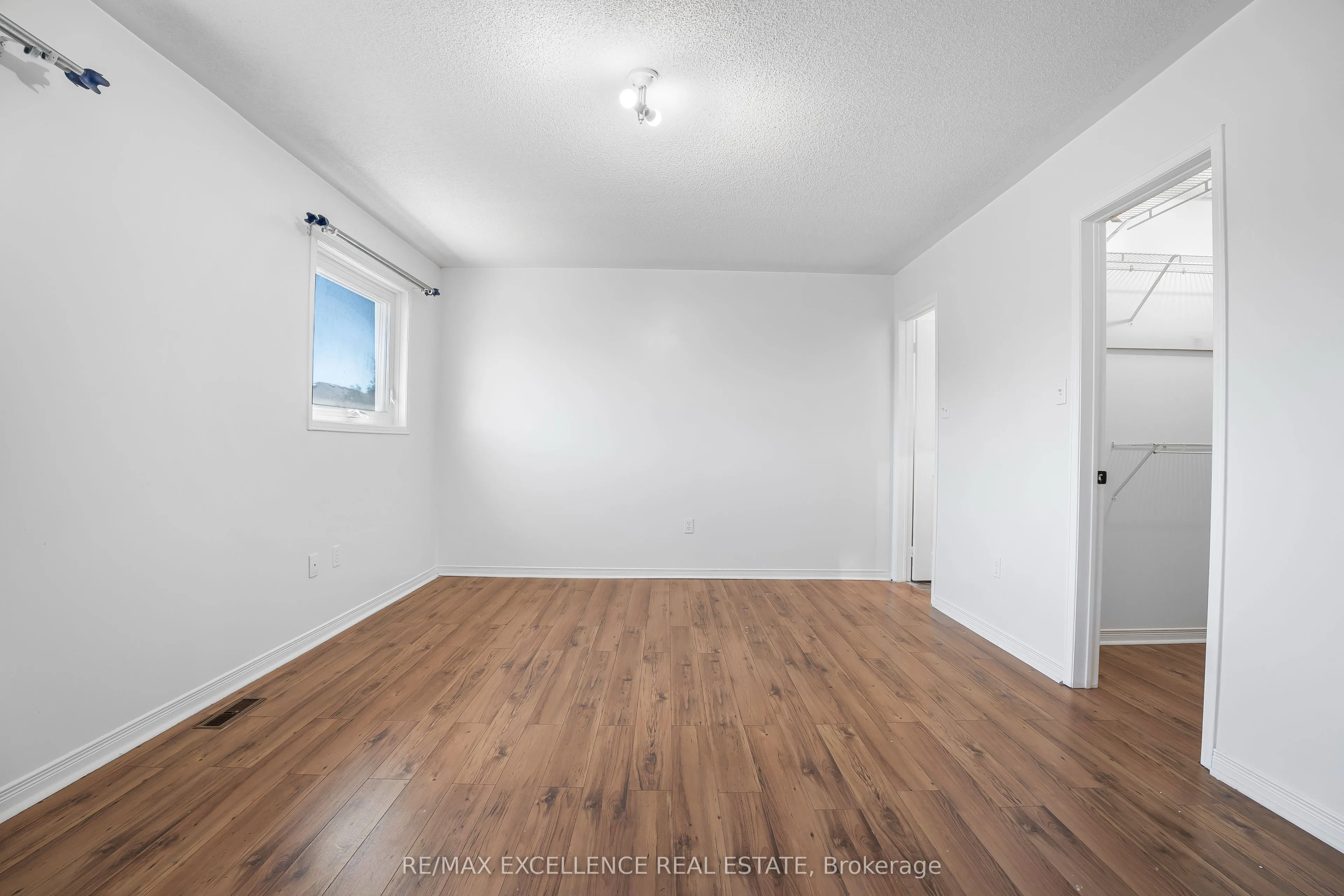 6935 Dillingwood Drive