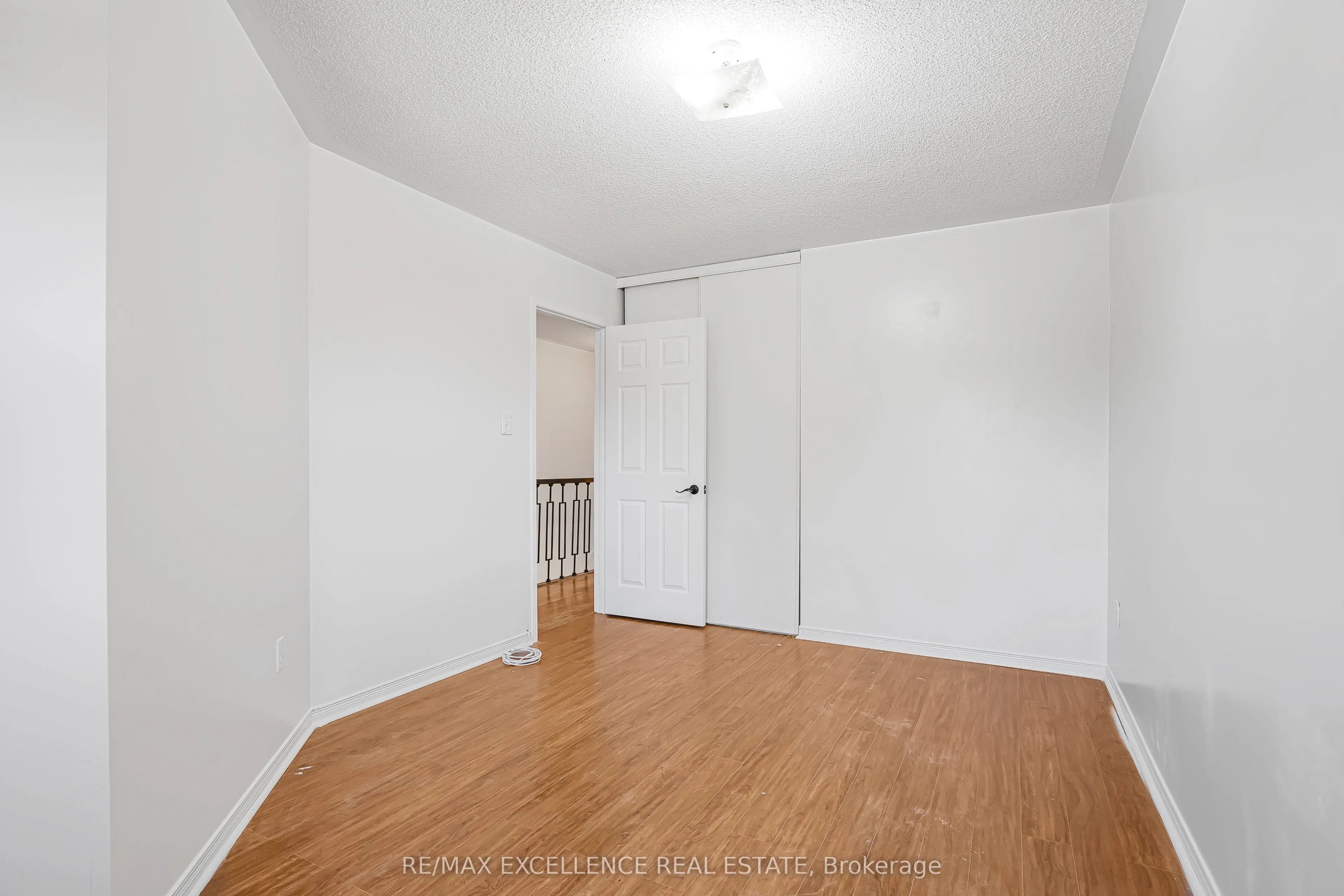 6935 Dillingwood Drive