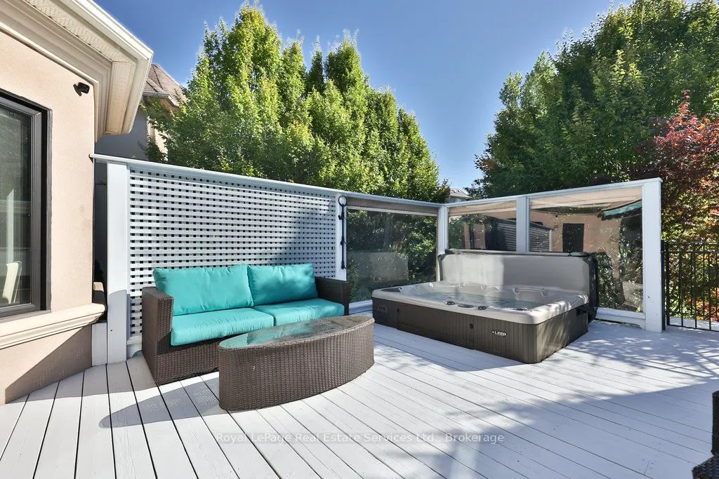 2218 Hampstead Road