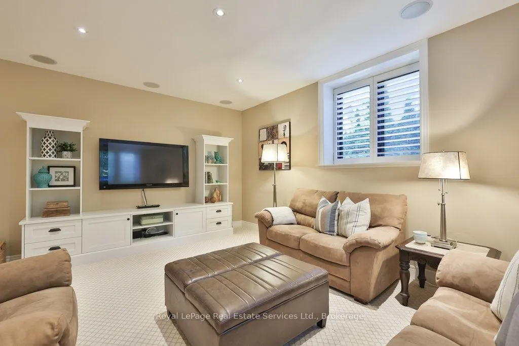2218 Hampstead Road