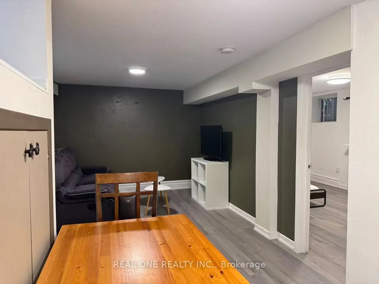 391 Parkside Drive, #Basement