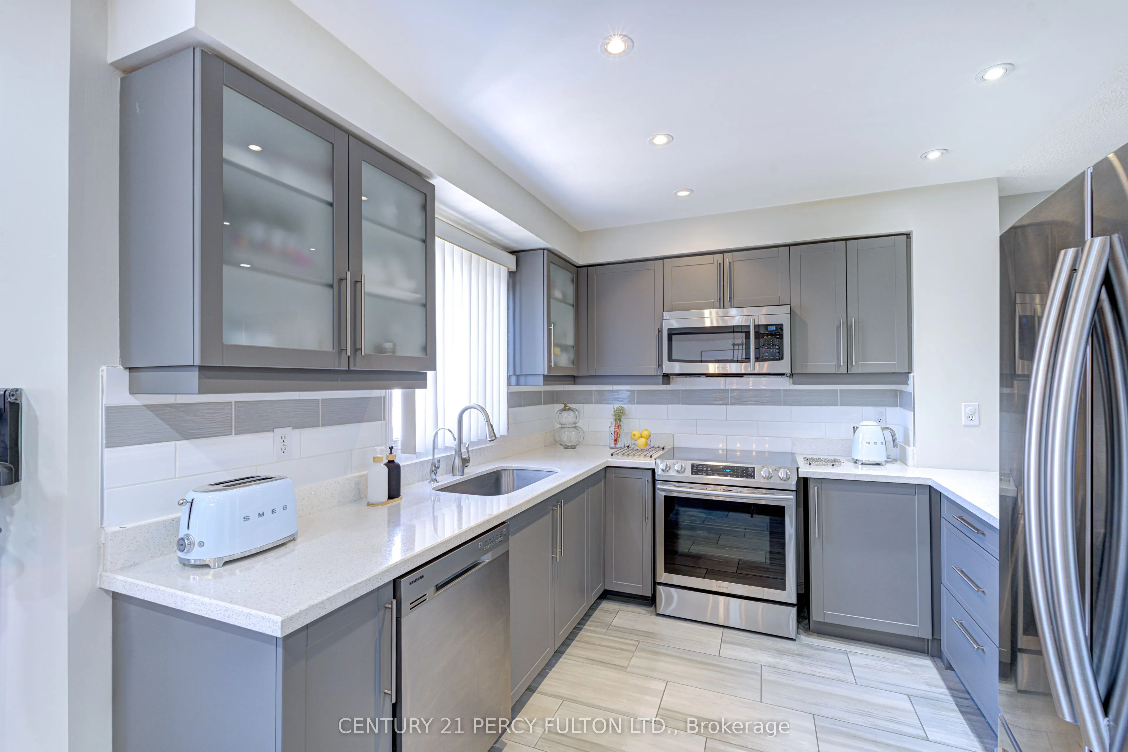 4 Dunlop Court