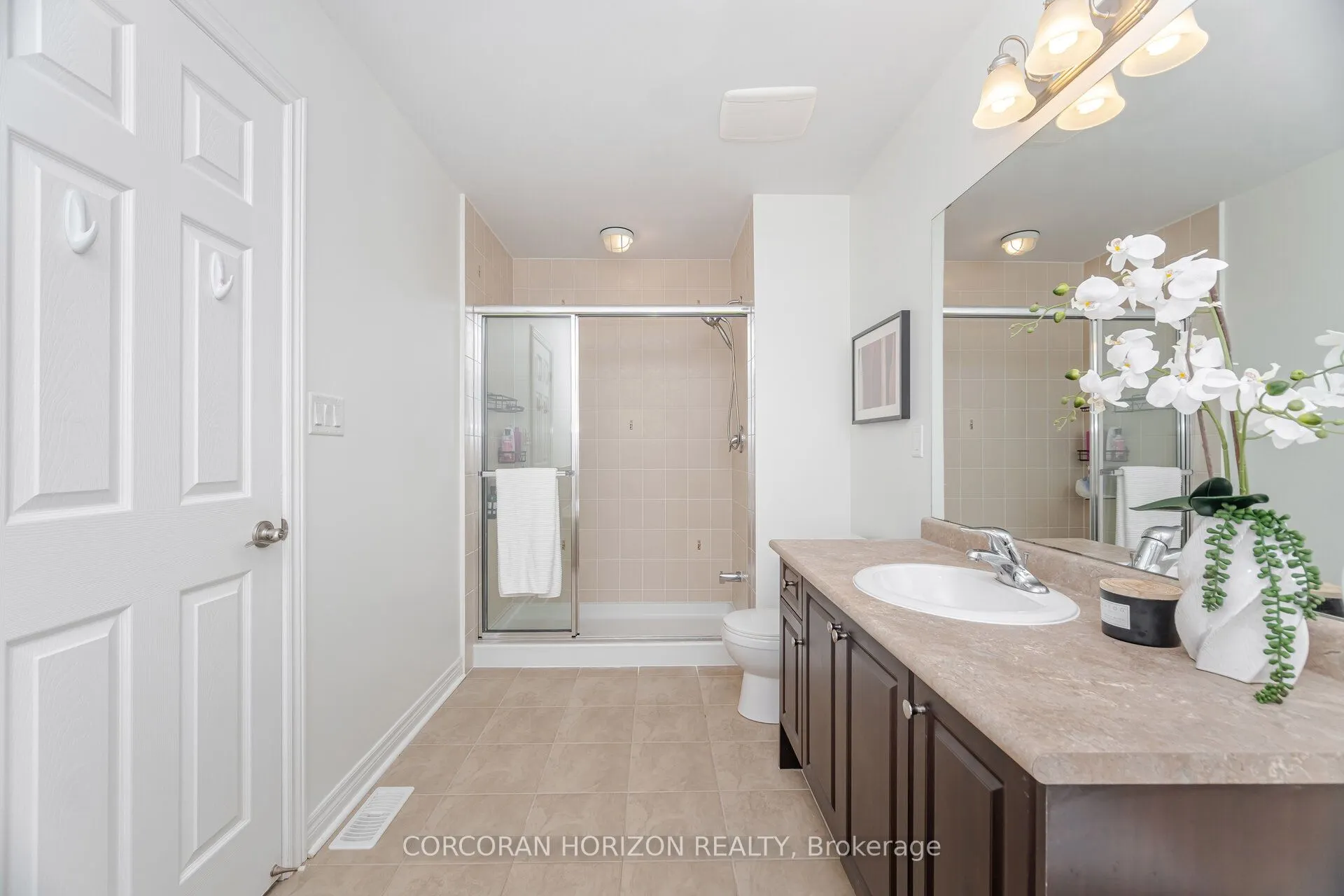 12 Aspenview Avenue