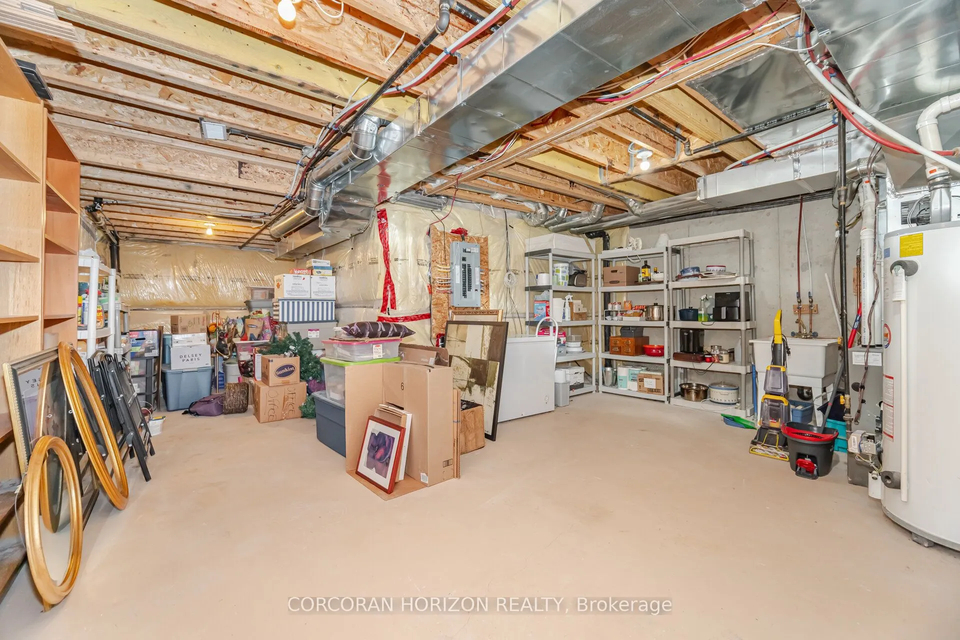 12 Aspenview Avenue