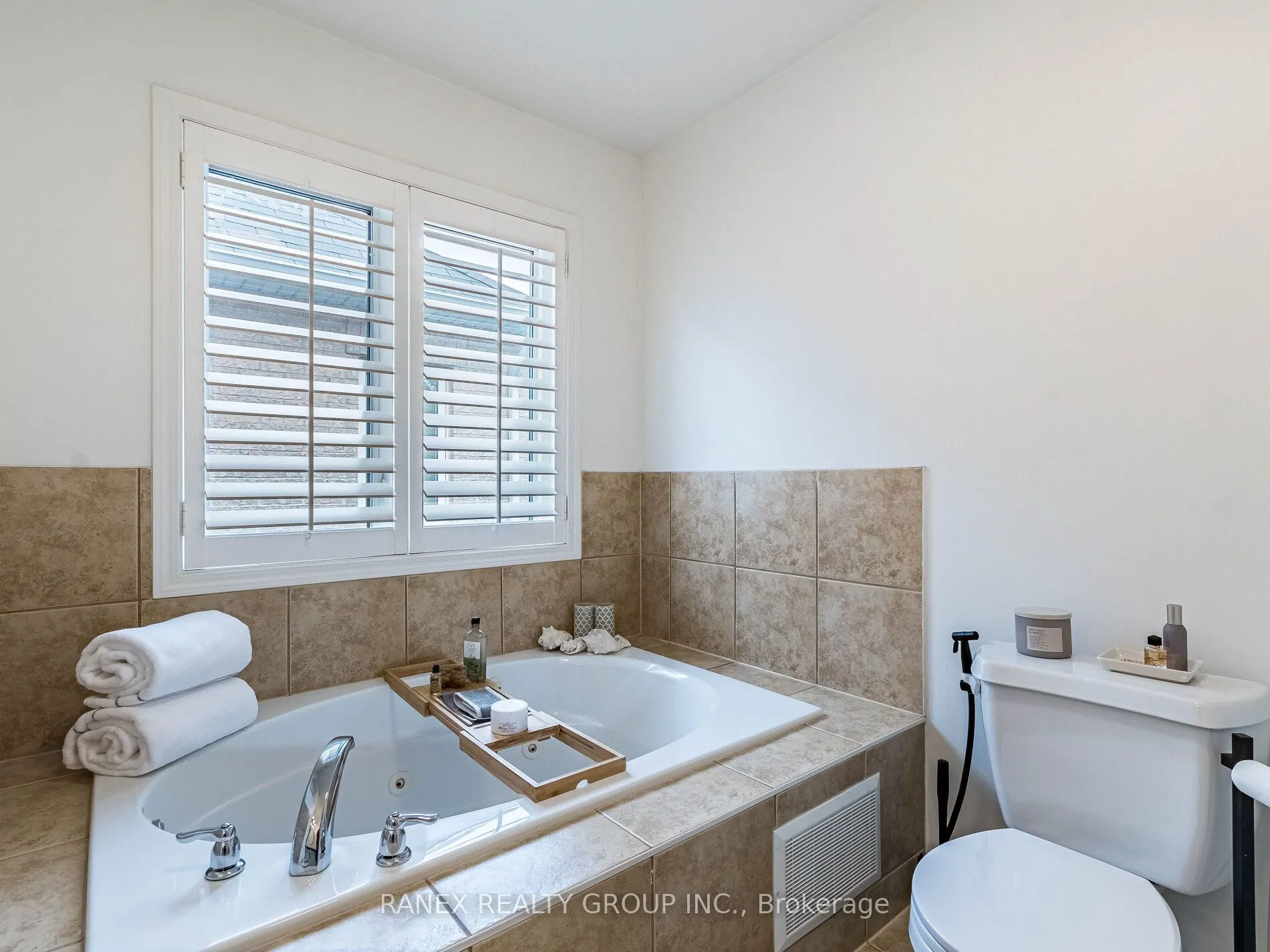 3291 Steeplechase Drive