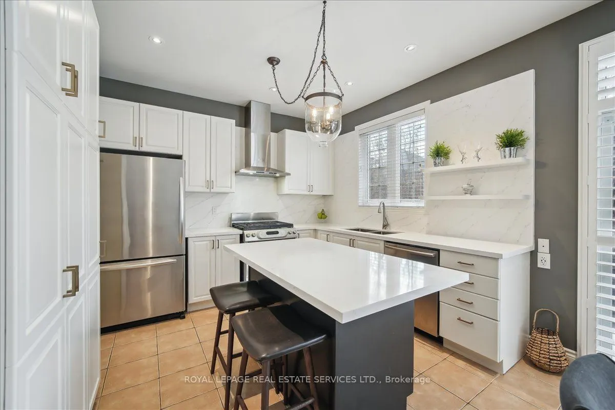 2313 Blue Oak Circle