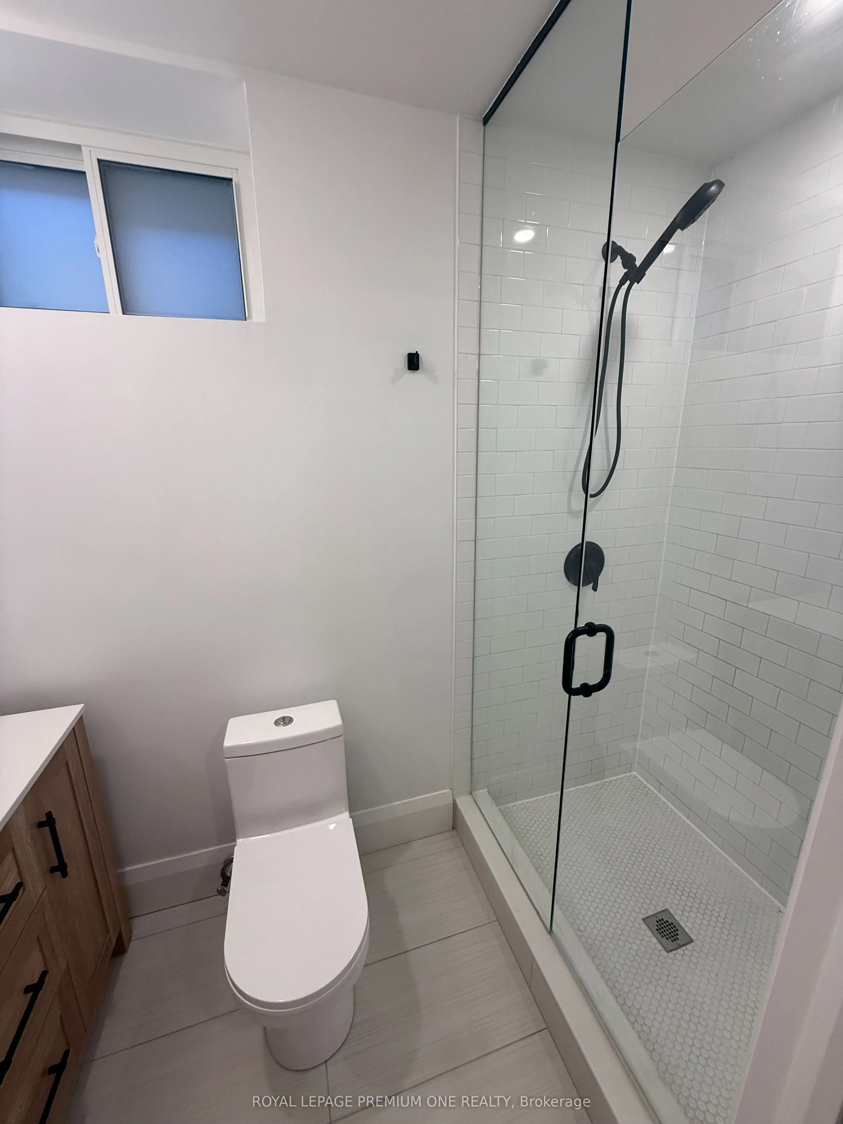 39 Lonborough Avenue, #Basement