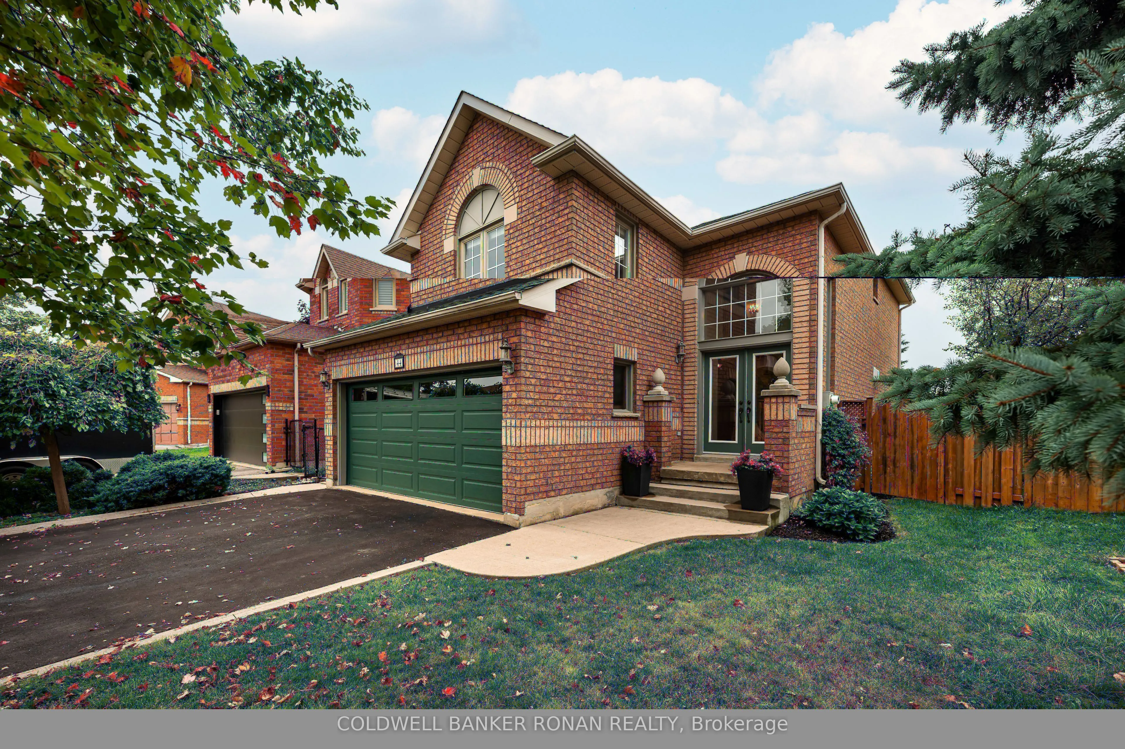 44 Baccarat Crescent