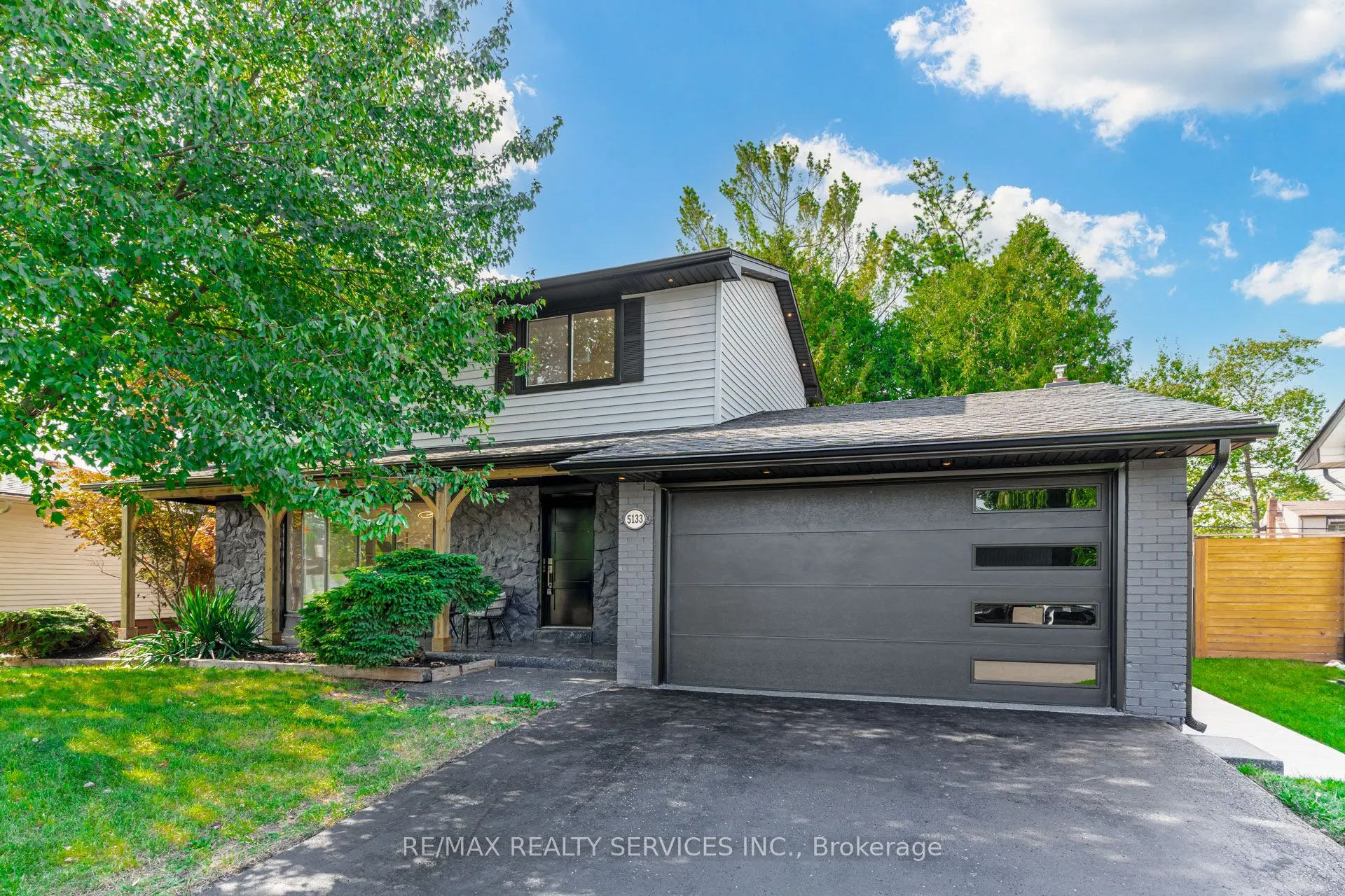 5133 Cherryhill Crescent