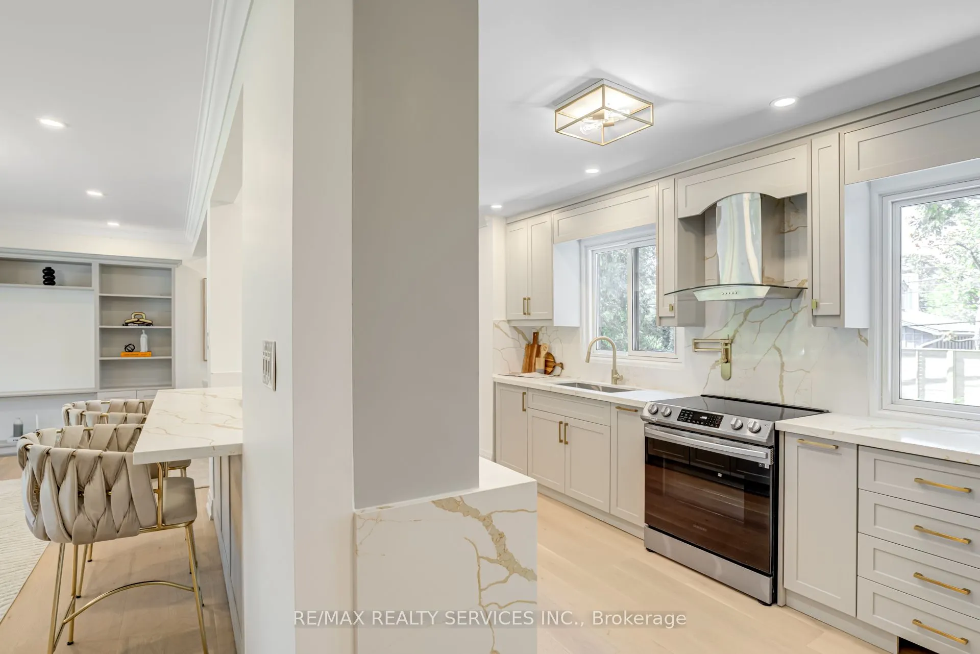 5133 Cherryhill Crescent