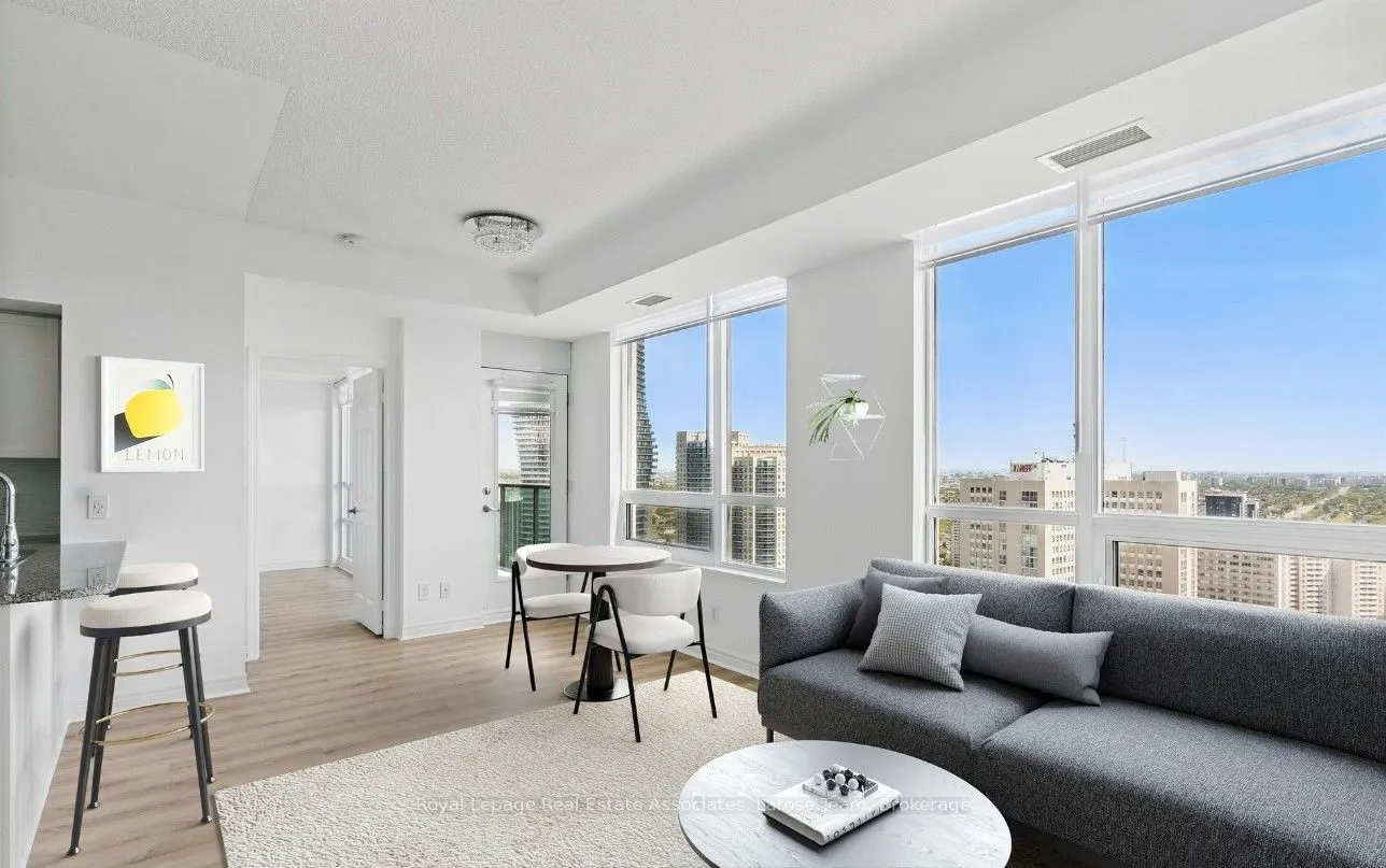 208 Enfield Place, #3701