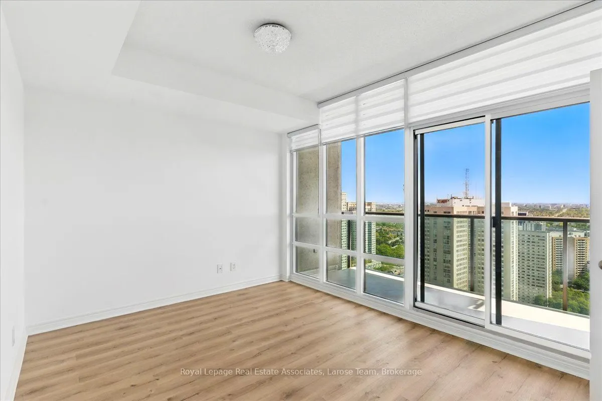 208 Enfield Place, #3701