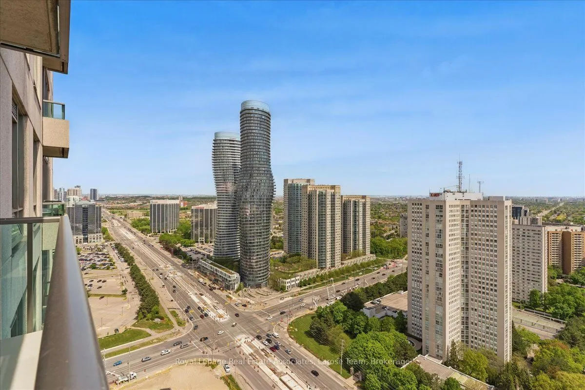 208 Enfield Place, #3701