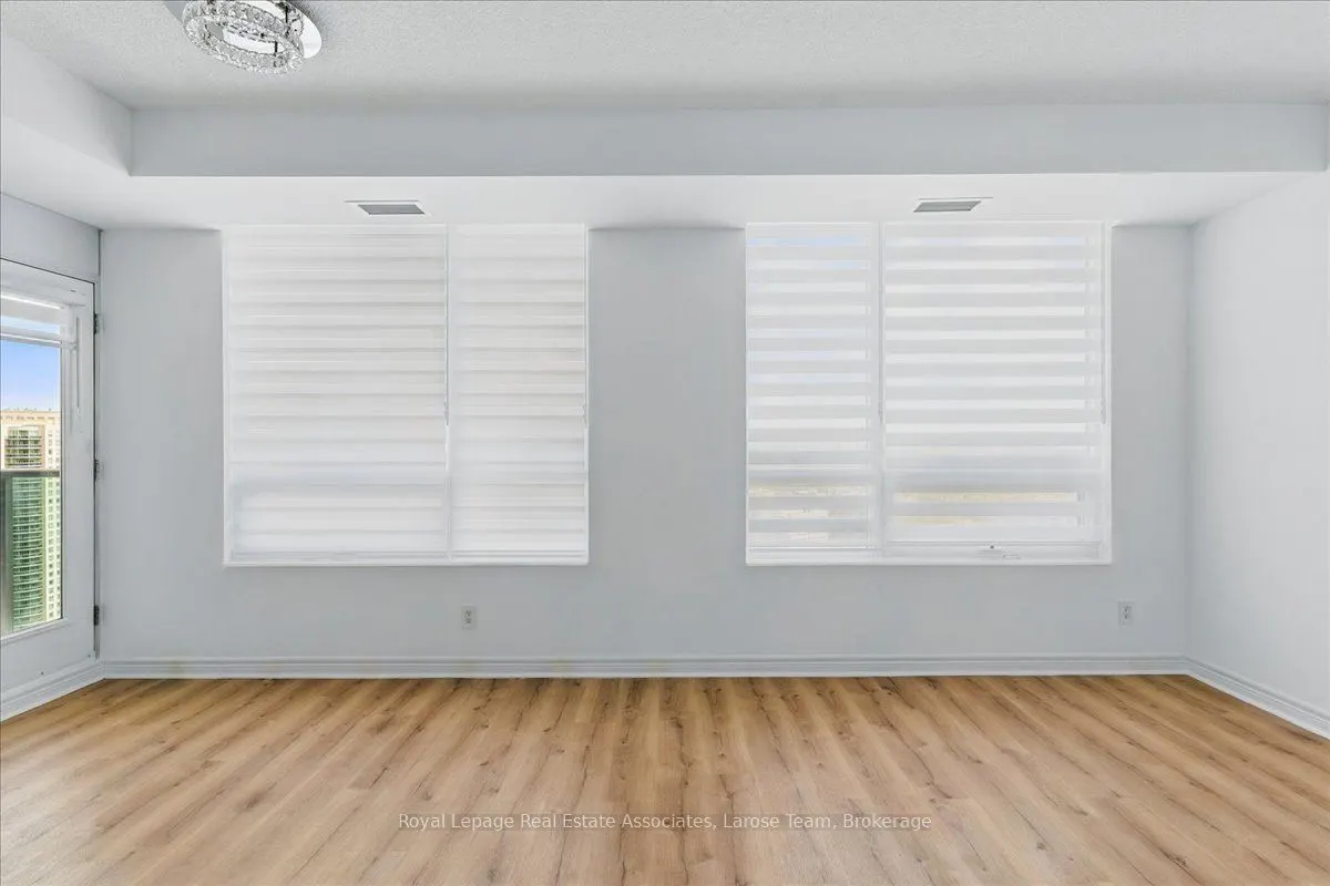 208 Enfield Place, #3701