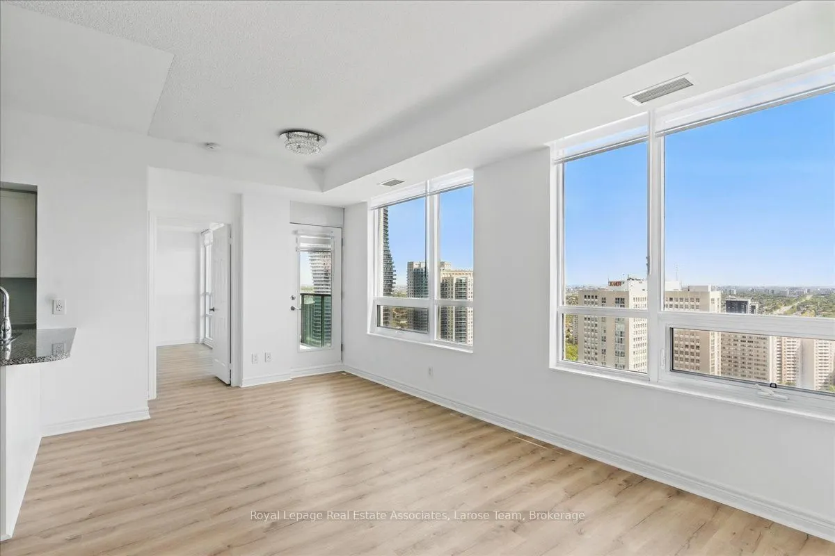 208 Enfield Place, #3701