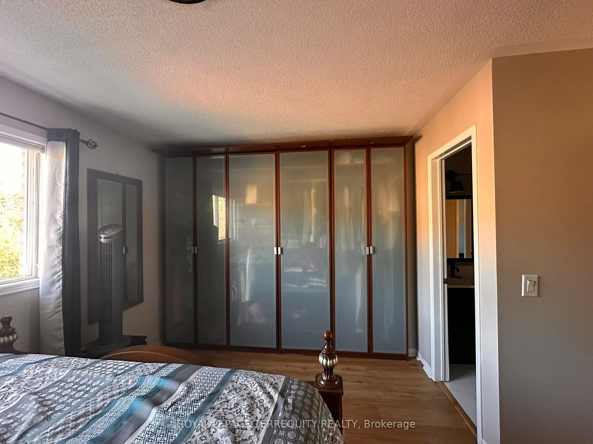 3836 Ridgepoint Way
