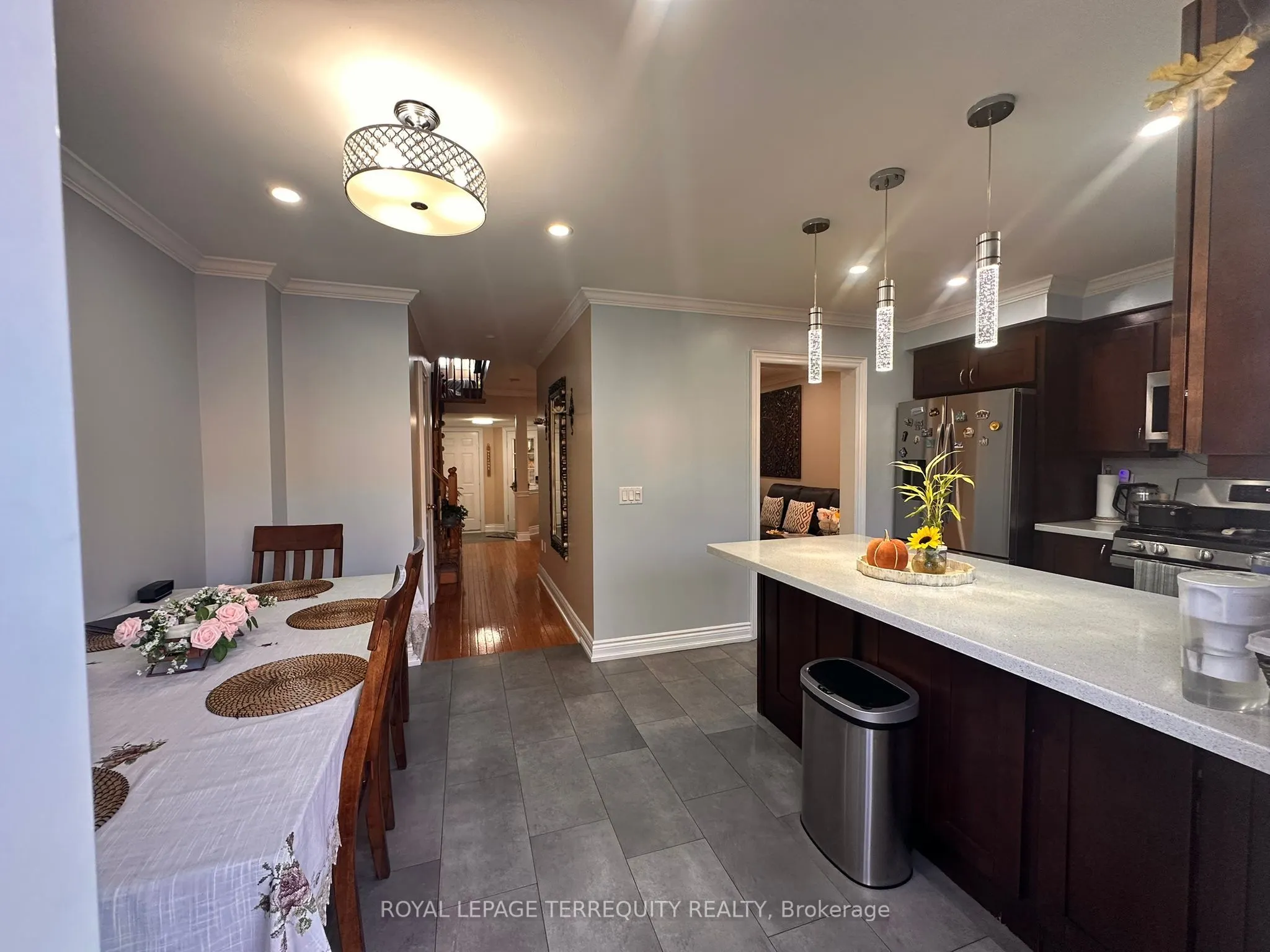 3836 Ridgepoint Way