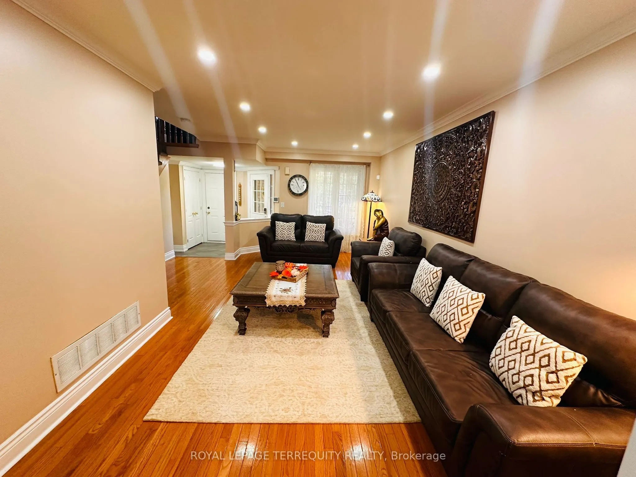 3836 Ridgepoint Way