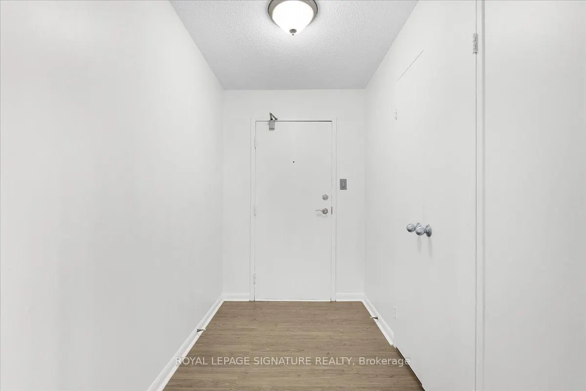 1320 Mississauga Valley Boulevard, #601