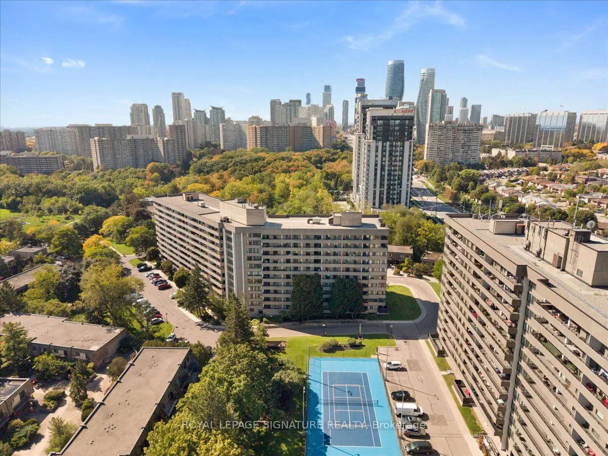 1320 Mississauga Valley Boulevard, #601