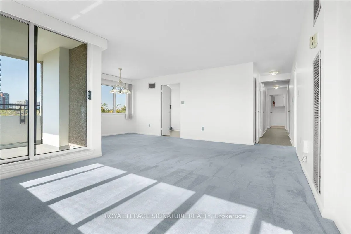 1320 Mississauga Valley Boulevard, #601