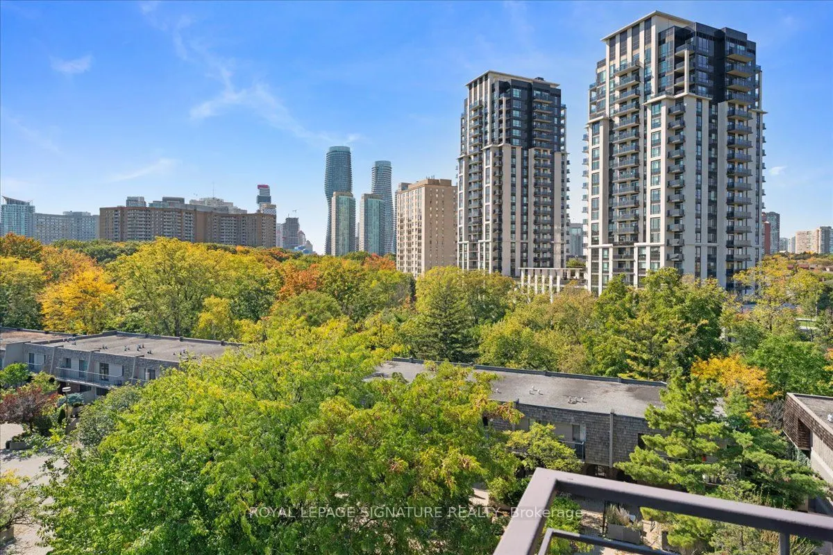 1320 Mississauga Valley Boulevard, #601
