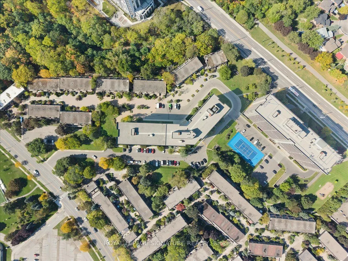 1320 Mississauga Valley Boulevard, #601