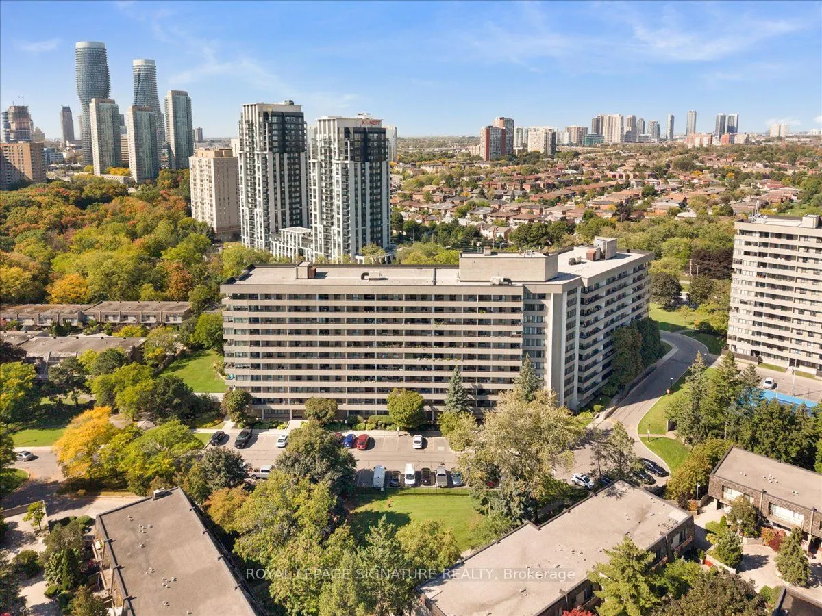 1320 Mississauga Valley Boulevard, #601