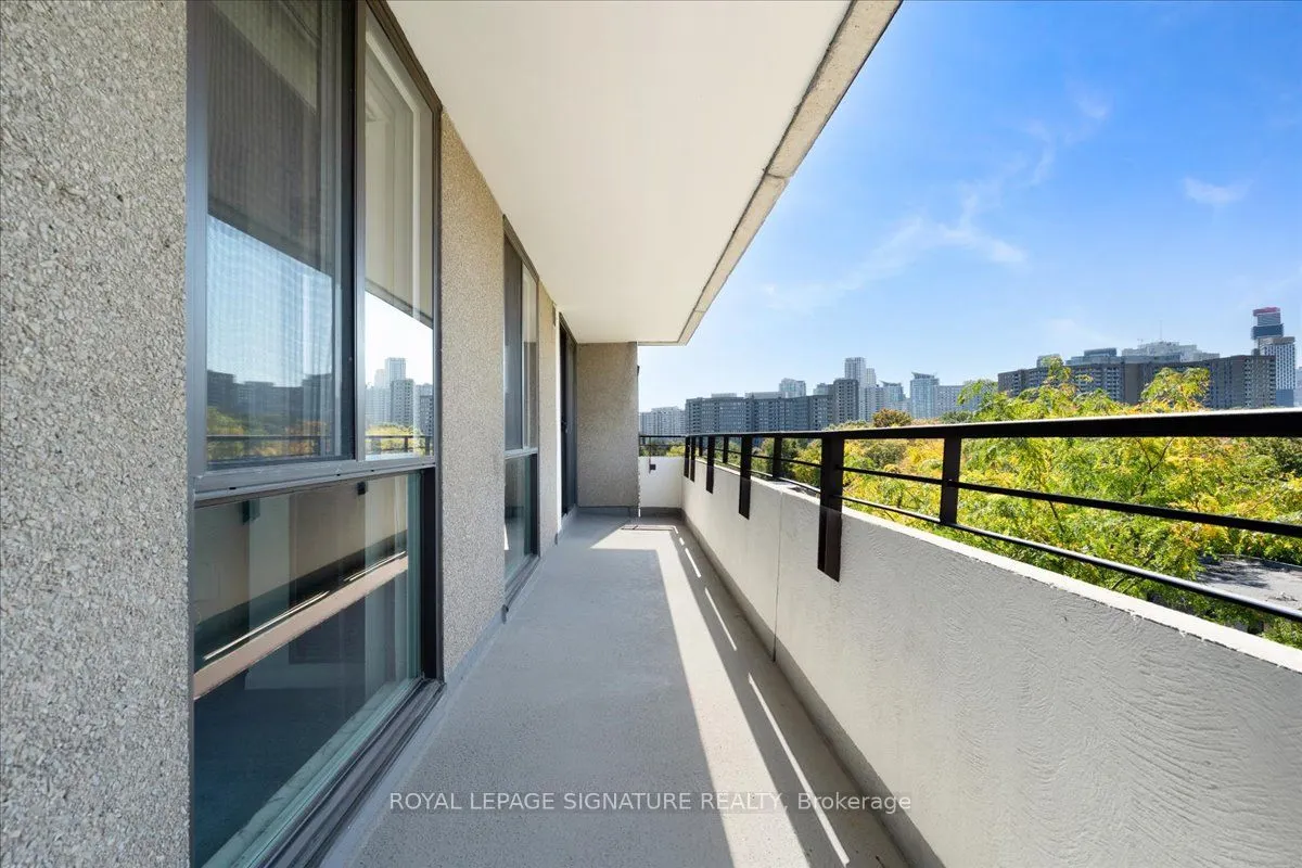 1320 Mississauga Valley Boulevard, #601