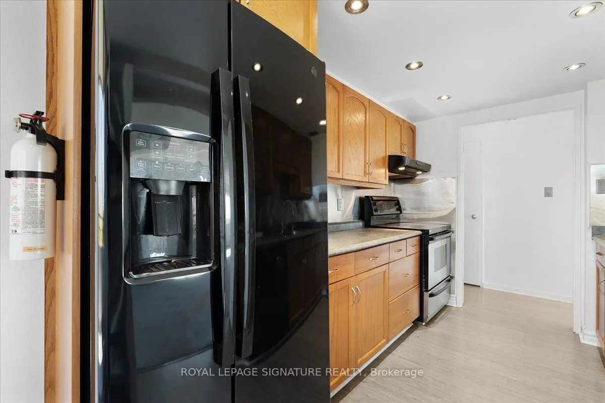 1320 Mississauga Valley Boulevard, #601