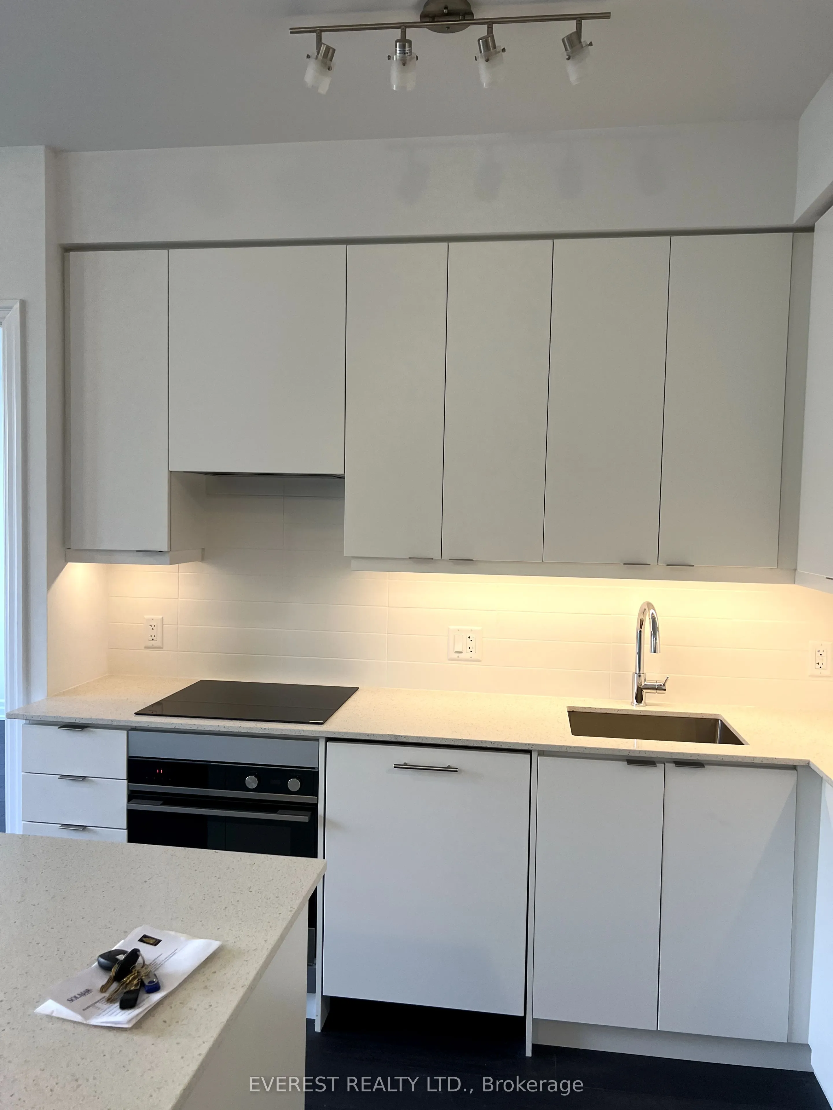 30 Elm Drive E, #1711