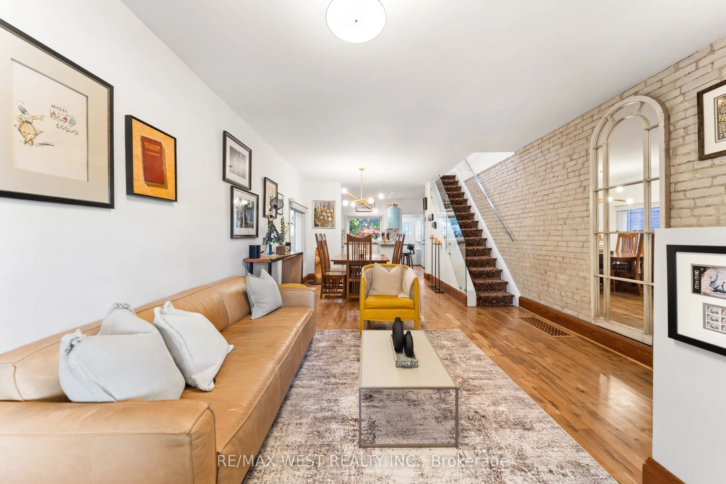 365 Indian Grove
