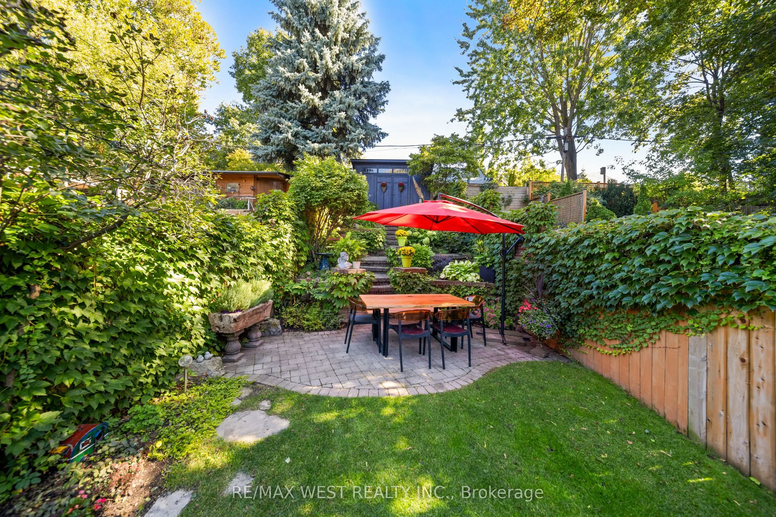 365 Indian Grove